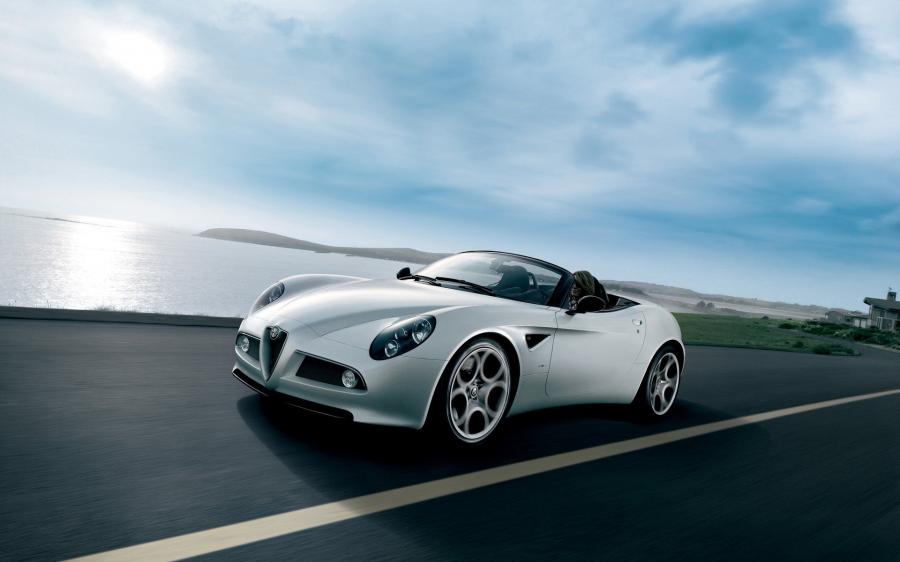  Alfa Romeo 8C Competizione Spider 2008 года  (фото 5 из 12)
